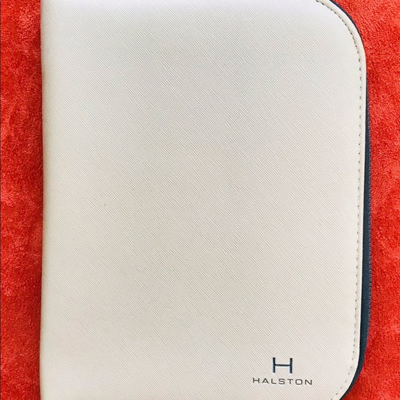 SALE! H by HALSTON New Faux Leather JEWELRY PORTFOLIO - Picture 4 of 12